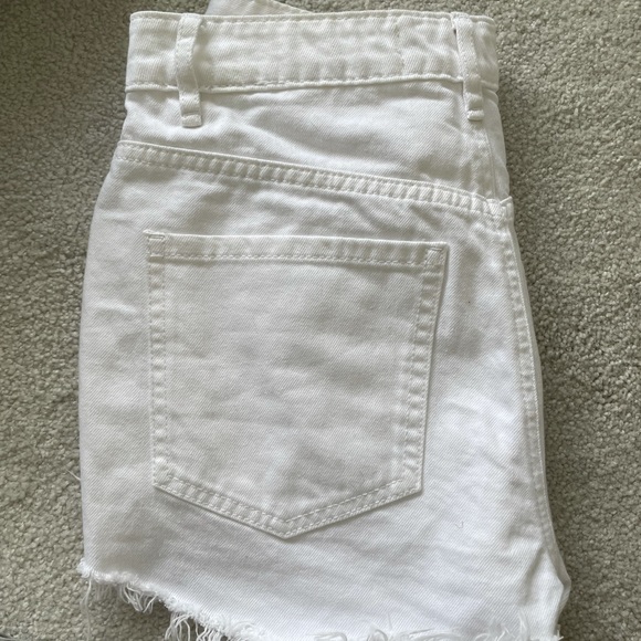 COMFORTABLE white ripped denim shorts, never worn - Picture 2 of 3